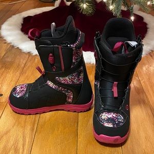 Burton Women’s Mint Snowboard Boots 8.0